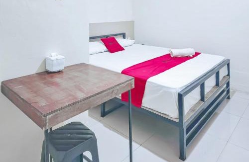 Tegal Hotel | RedDoorz at Guest House A2 Near Rita Mall Tegal