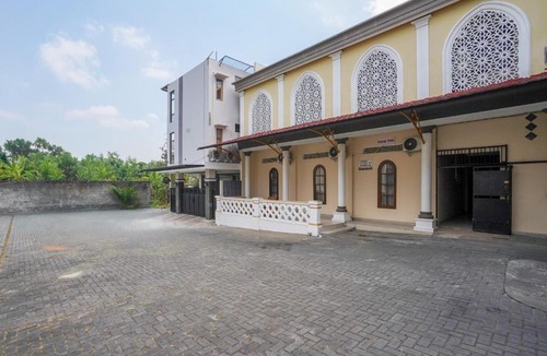 Yogyakarta House | RedDoorz at Homestay Syariah Attin Tugu Jogja