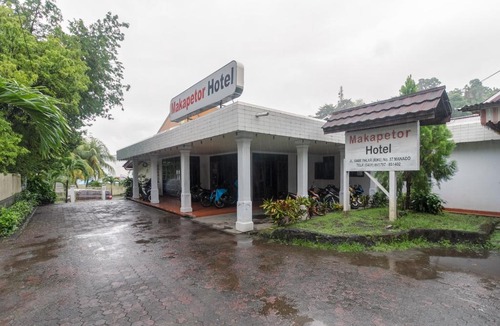 Manado City Centre Hotel | RedDoorz at Jalan Babepalar Rike Manado
