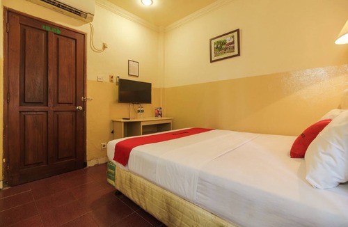 Jaksa Street Hotel | RedDoorz @ Jalan Jaksa