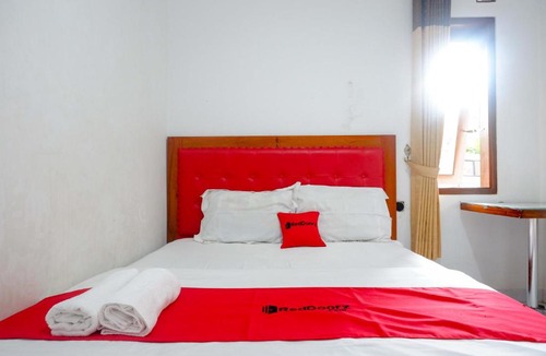 Wonosobo Hotel | RedDoorz near Alun Alun Wonosobo 2