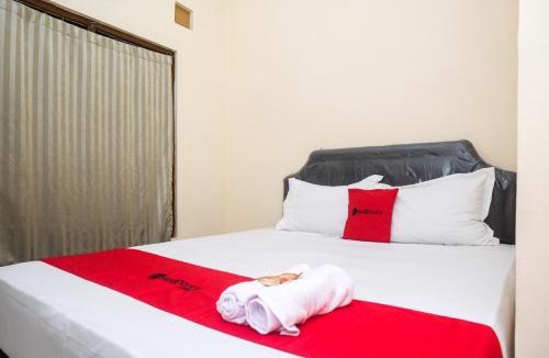 Catur Tunggal Hotel | RedDoorz near Plaza Ambarrukmo Yogyakarta