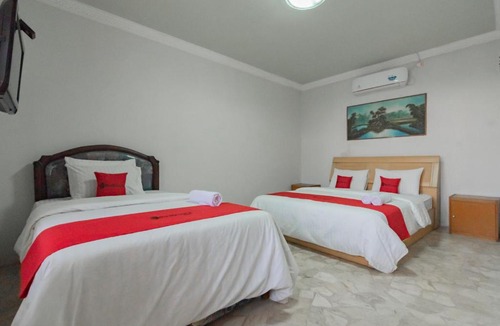 Sukaluyu Hotel | RedDoorz near Tugu Kuda Kosong Cianjur