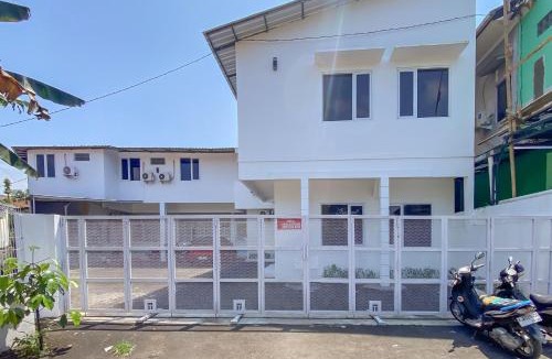 Purwokerto Hotel | RedDoorz near Universitas Jenderal Soedirman 4