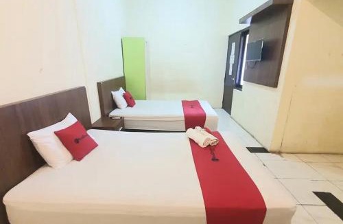 Malang Hotel | RedDoorz near Universitas PGRI Kanjuruhan