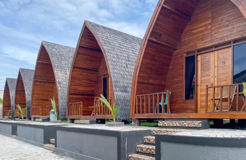 Pameungpeuk Hotel | RedDoorz Plus at Erbysa 4 Pantai Sayang Heulang Pamengpeuk Garut