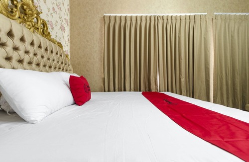 Cipete Utara Hotel | RedDoorz Plus @ Cipete Damai