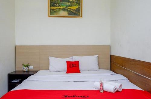 Catur Tunggal Hotel | RedDoorz Plus @ Hotel Asih UNY