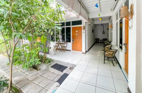 Sukabumi Hotel | RedDoorz Syariah at Jalan RA Kosasih Sukabumi