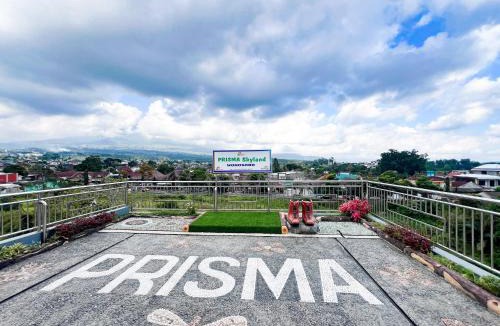 Kalianget Hotel | RedDoorz Syariah at Prisma Homestay