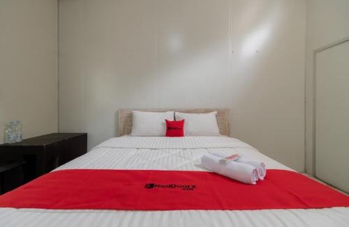 South Tambun Hotel | RedDoorz Syariah at Taman Green Legon