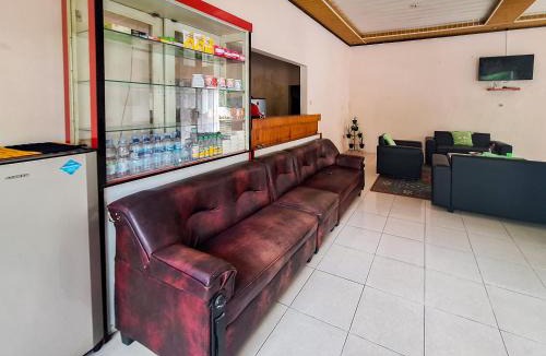 Kejajar Hotel | RedDoorz Syariah near Jalan Dieng 6