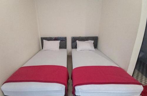 Sentani Hotel | RedDoorz Syariah near Sentani City Square
