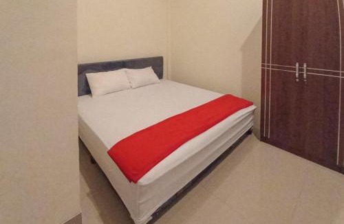 Sentani Hotel | RedDoorz Syariah near Sentani City Square