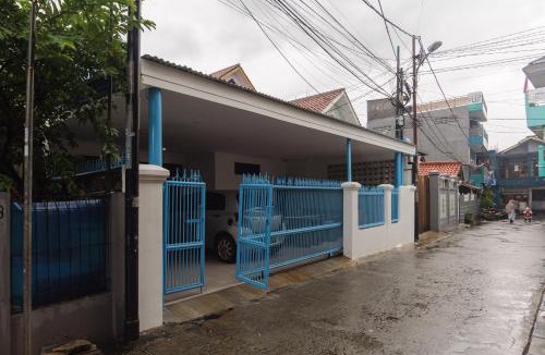 Bekasi Hotel | RedDoorz Syariah @ Sakura Hotel Jatiwaringin
