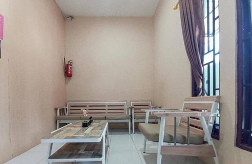 Waena Hotel | RedDoorz @ Waena Jayapura