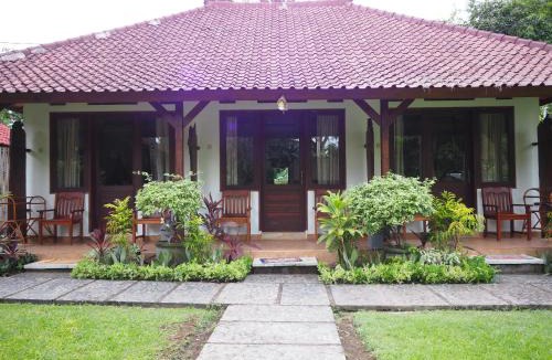 Pemuteran Resort | Reef Seen Divers' Resort