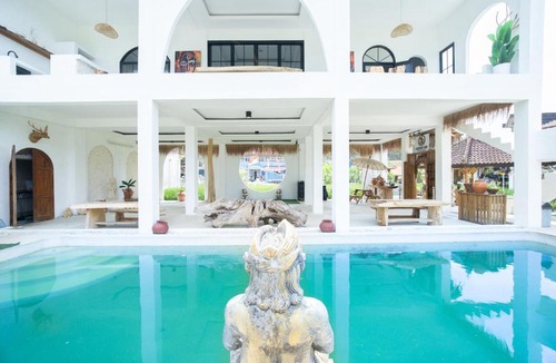 Java Hotel | Rehat at D'Sawah Villas