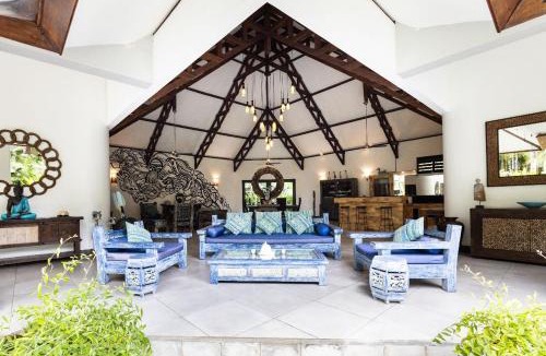 Umalas Villa | Relaxing Tropical Oasis nestled between Canggu & Seminyak