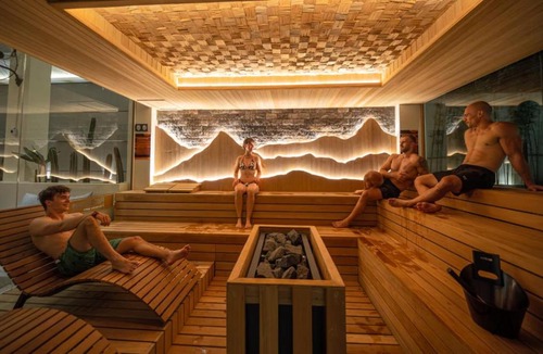 Melayang Hotel | Rendezvous Wellness & Resort