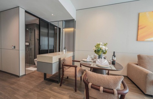 Tanjung Uncang Apartment | Residence on Opus Bay - Balmoral Tower Hotel