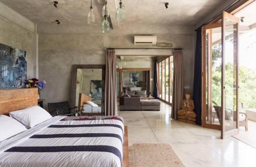 Pejeng Kawan Villa | RiverView Gardens