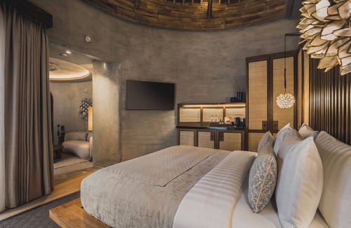 Peliatan Resort | Romantic 1BR Retreat with Outdoor Bathtub