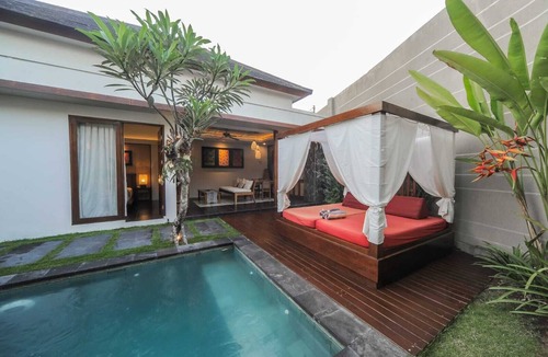By Pass Ngurah Rai Villa | Romantic onebedroom villa near Airport