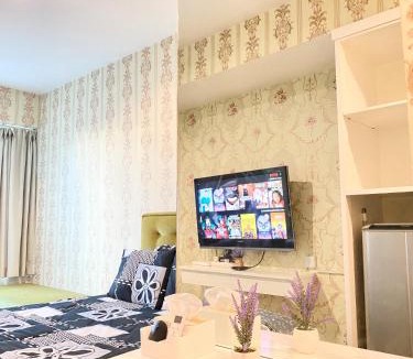 Pekayon Jaya Apartment | ROOM IN Cozy Grand Kamala Lagoon