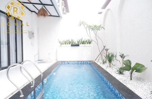 Batam House | Royal Bali Style Villa 3BR with Private Pool for 7 Pax