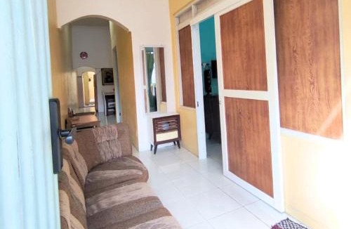 Semarang House | Rumah Teman Homestay
