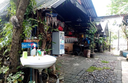 Bantimurung House | Rumahke2 Homestay Rammang Rammang