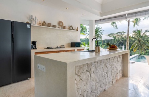 Pejeng Kawan Villa | Sacred Jungle Luxury 4BR Ubud 2 Infinity Pools