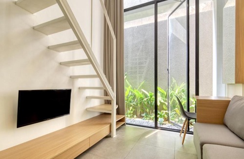 Bendungan Hilir Hotel | Sakura Terrace Benhil