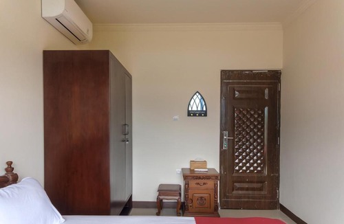 Cisarua Hotel | Salma Syariah by TwoSpaces, Bogor