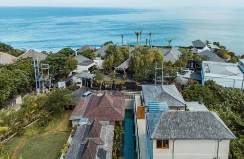Uluwatu Hotel | Salty Lotus Hotel