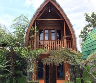 Songan Bed & Breakfast | Sandan Agro Resort Kintamni