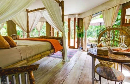 Pejeng Kawan Bed & Breakfast | Sandat Glamping Tent Pejeng Ubud -Luxury Tent Pool