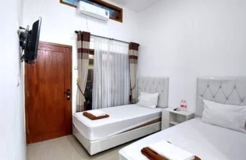 Banyuwangi House | Sandi Guest House Syariah