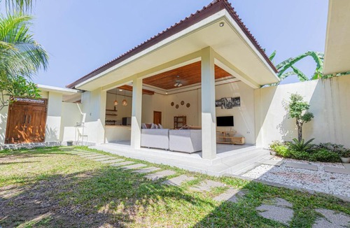 Mendoyo Apartment | Sandz House
