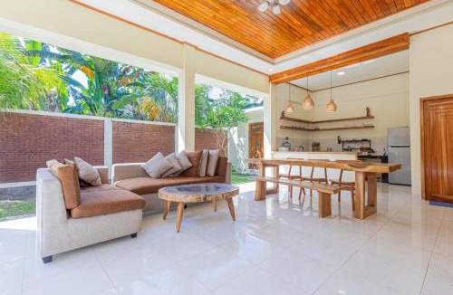 Mendoyo Apartment | Sandz House