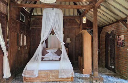 Abiansemal Cabin | Sangeh Lodge