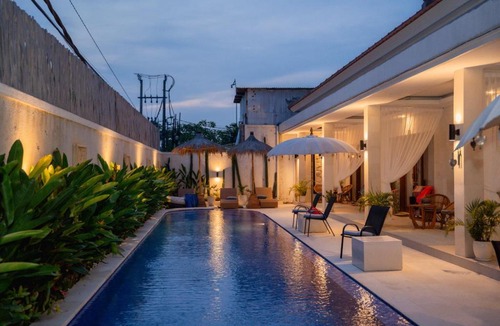 Kuta Selatan Hotel | Santai Suites Nusa Dua