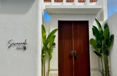 Kerobokan Villa | Savannah Villa 16 3BR Mediterranean Pool Villa