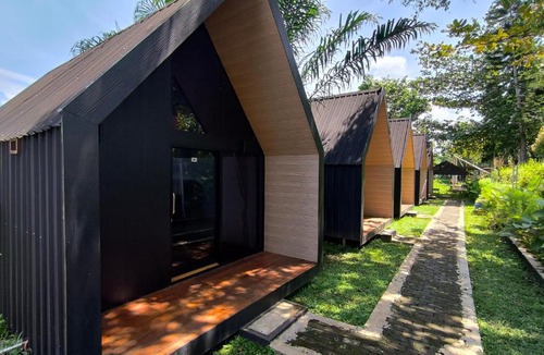 Salatiga Hotel | Senja Kita Glamping