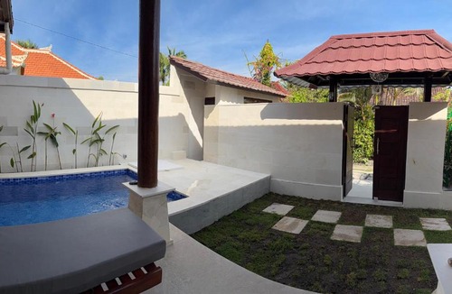 Jasri Villa | Senja Villa Jasri