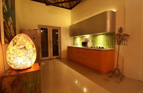 Renon Villa | SENSATIONAL VILLA 2 BEACHSIDE