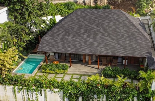 Petulu Villa | Serene 2BR Escape in Prime Ubud - Pool+Lush Jungle