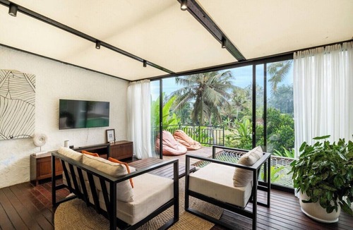 Petulu Villa | Serene 2BR Ubud Oasis w Infinity Pool&Garden Bath