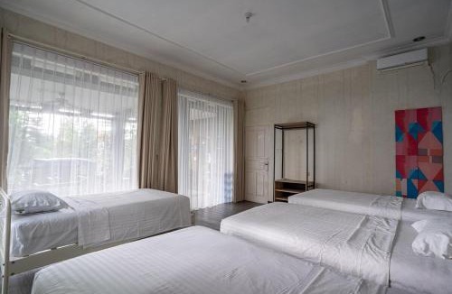 Caringin Villa | Seven Terrace
